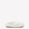 Lingerie Penningtons | Regular Width, White Sherpa Cozy Cabin Camper Slippers - Columbia