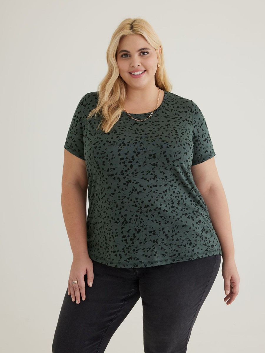 Clothing Penningtons | Curvy-Fit Short-Sleeve Tee - Penn. Essentials