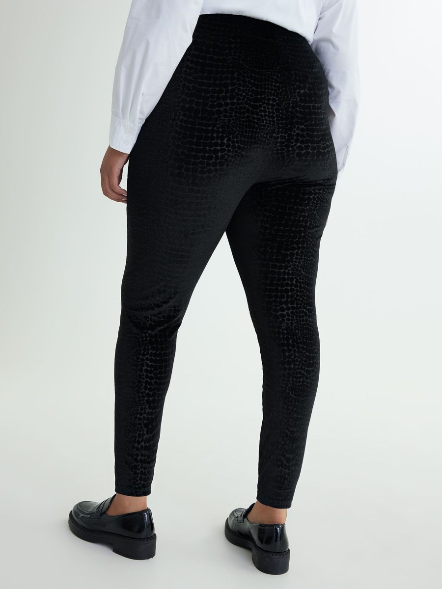 Clothing Penningtons | Velvet Croco Textured Fashion Legging - Penn. Essentials