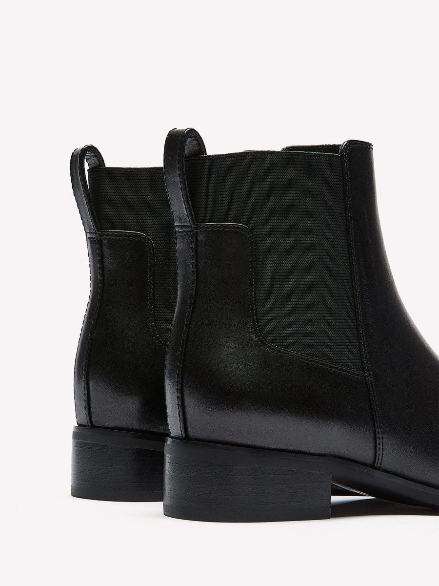 Shoes Penningtons | Extra Wide Width, Callie Waterproof Leather Bootie - Blondo