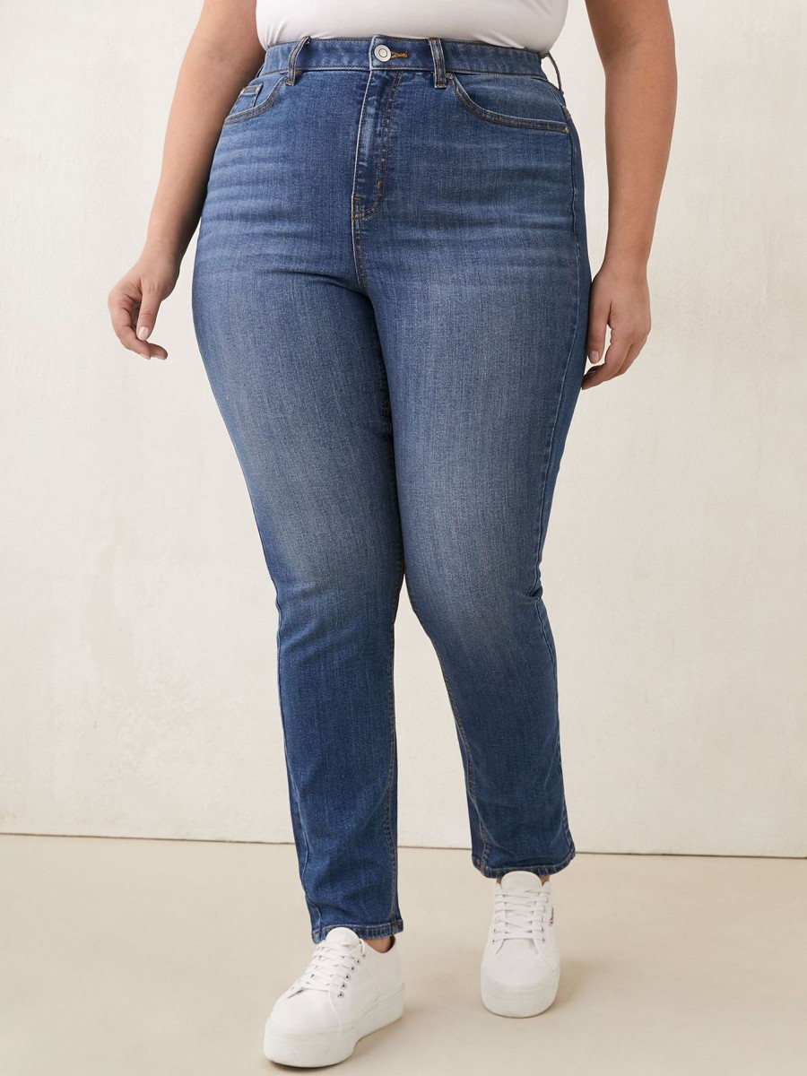 Clothing Penningtons | Responsible, Petite, Curvy Fit, Straight-Leg Jeans - D/C Jeans