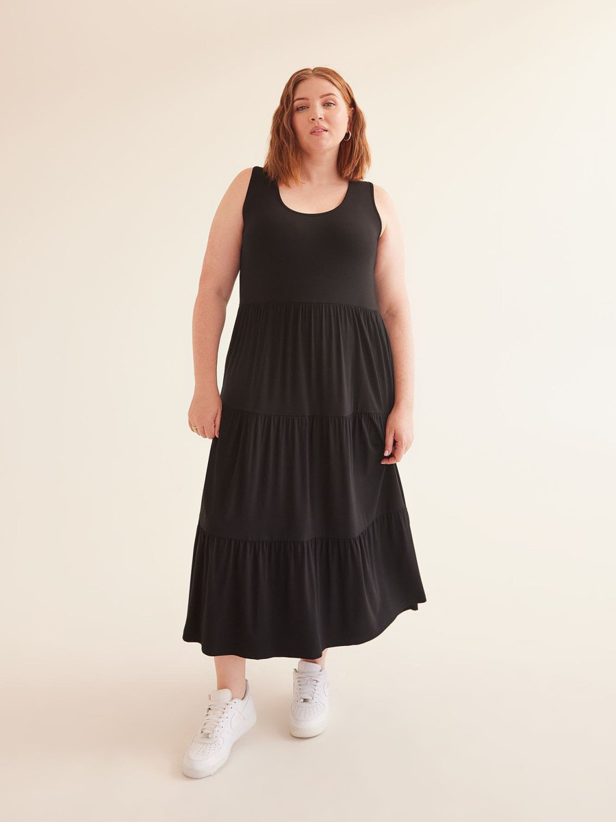 Clothing Penningtons | Responsible, Sleeveless Tiered Maxi Dress