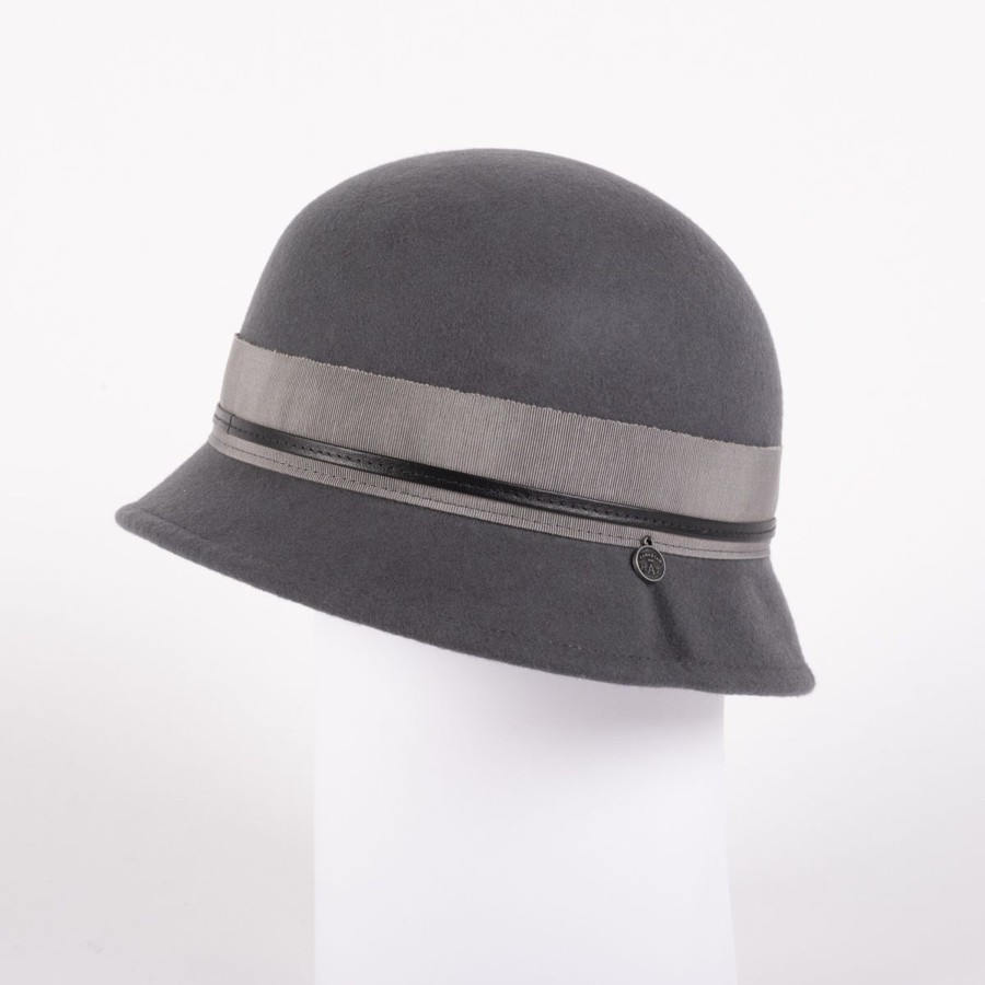 Accessories Penningtons | Canadian Hat 1918 - Carolane- Short Cloche With Ribbon And Leather Cord - Penningtons