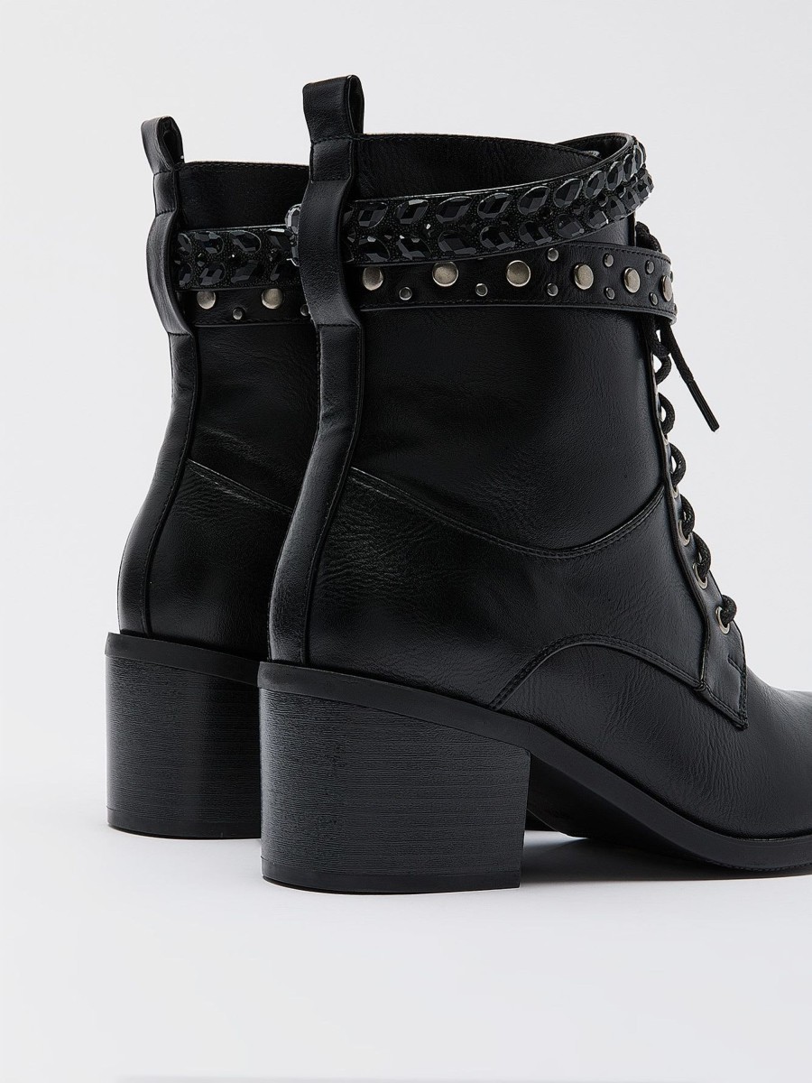 Shoes Penningtons | Extra-Wide Width, Black Block-Heeled Combat Bootie