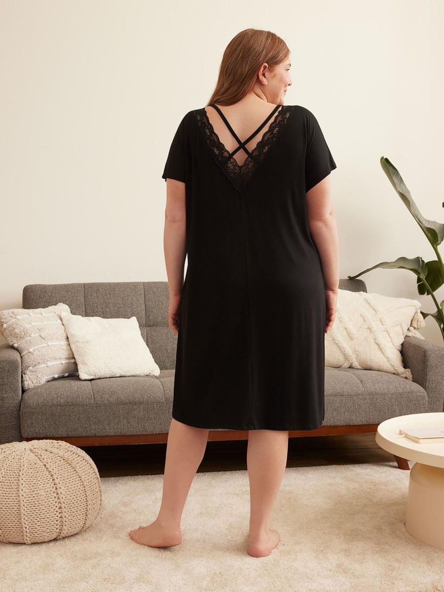 Lingerie Penningtons | Responsible, Black Mid-Length Sleepshirt With Back Lace Trim - Ti Voglio