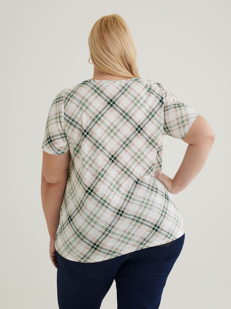 Clothing Penningtons | Curvy-Fit Short-Sleeve Tee - Penn. Essentials