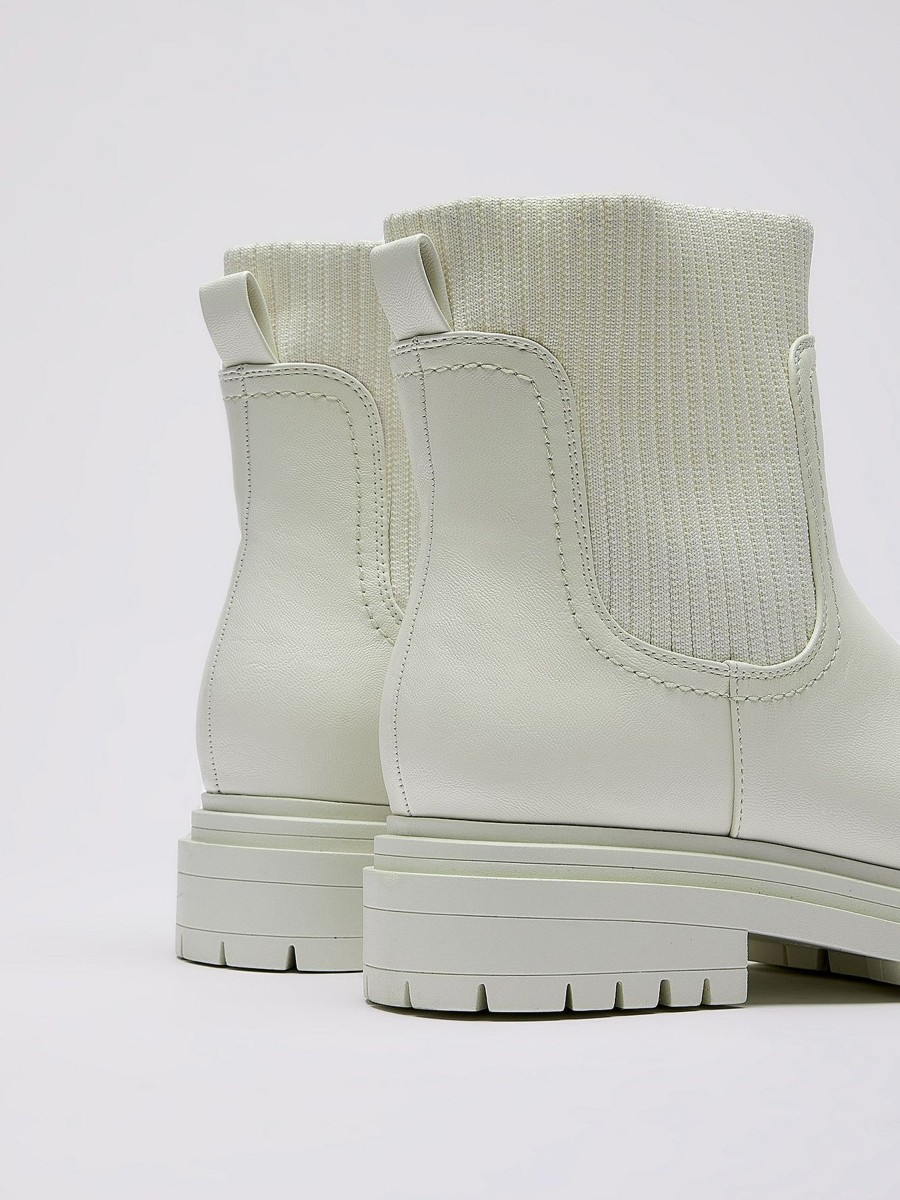 Shoes Penningtons | Extra Wide Width, Casual Bootie With Ribbed Detail