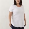 Clothing Penningtons | Modern Fit Scoop-Neck Tee With Rounded Hem